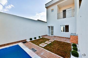 Comprar Casas / Padrão em Ribeirão Preto apenas R$ 555.000,00 - Foto 1 Comprar Casas / Padrão em Ribeirão Preto apenas R$ 555.000,00 - Foto 1