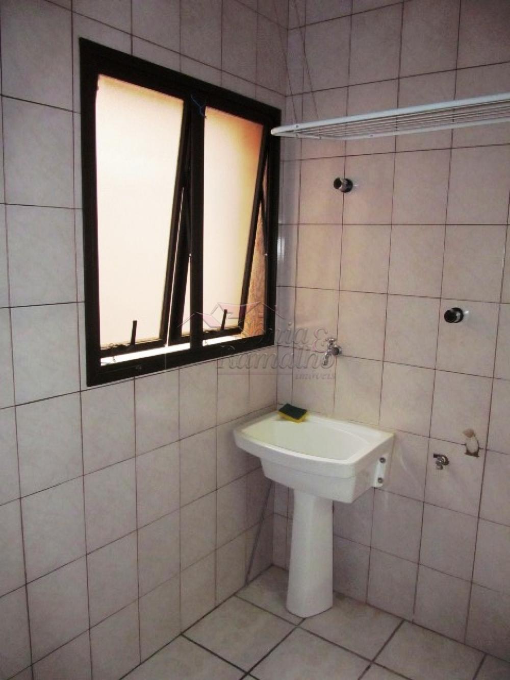 ÁREA DE SERVIÇO Alugar Apartamentos / Padrão em Ribeirão Preto R$ 1.400,00 - Foto 7
