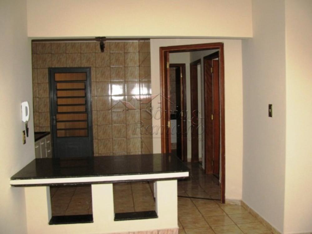 Alugar Apartamentos / Padrão em Ribeirão Preto R$ 1.400,00 - Foto 1