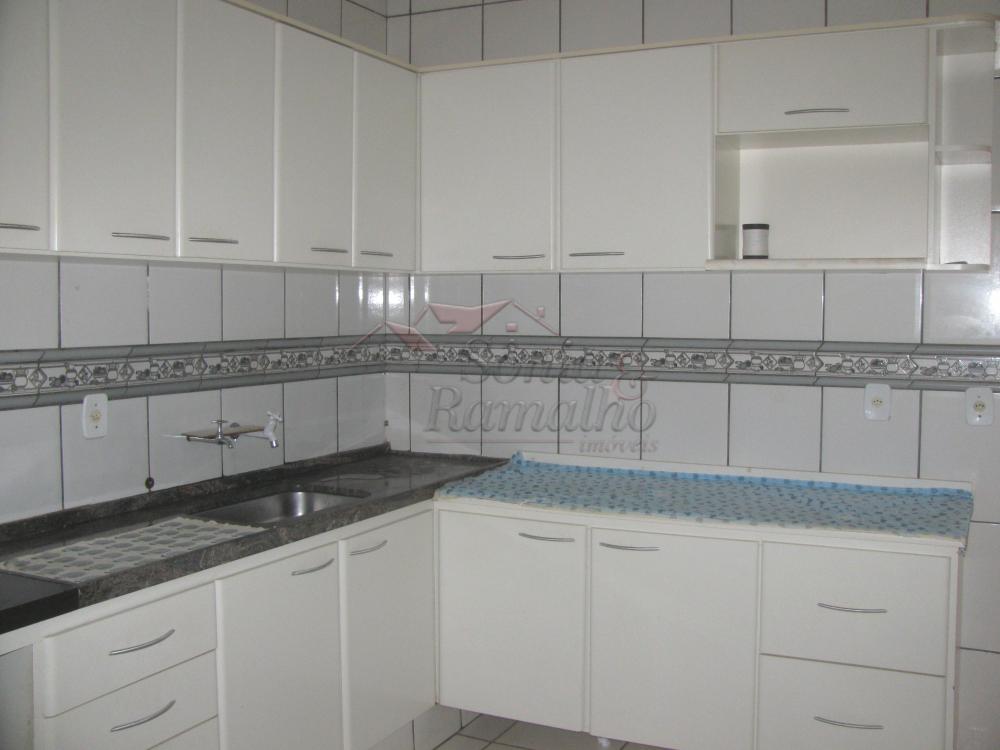 Alugar Casas / Padrão em Ribeirão Preto R$ 1.200,00 - Foto 9