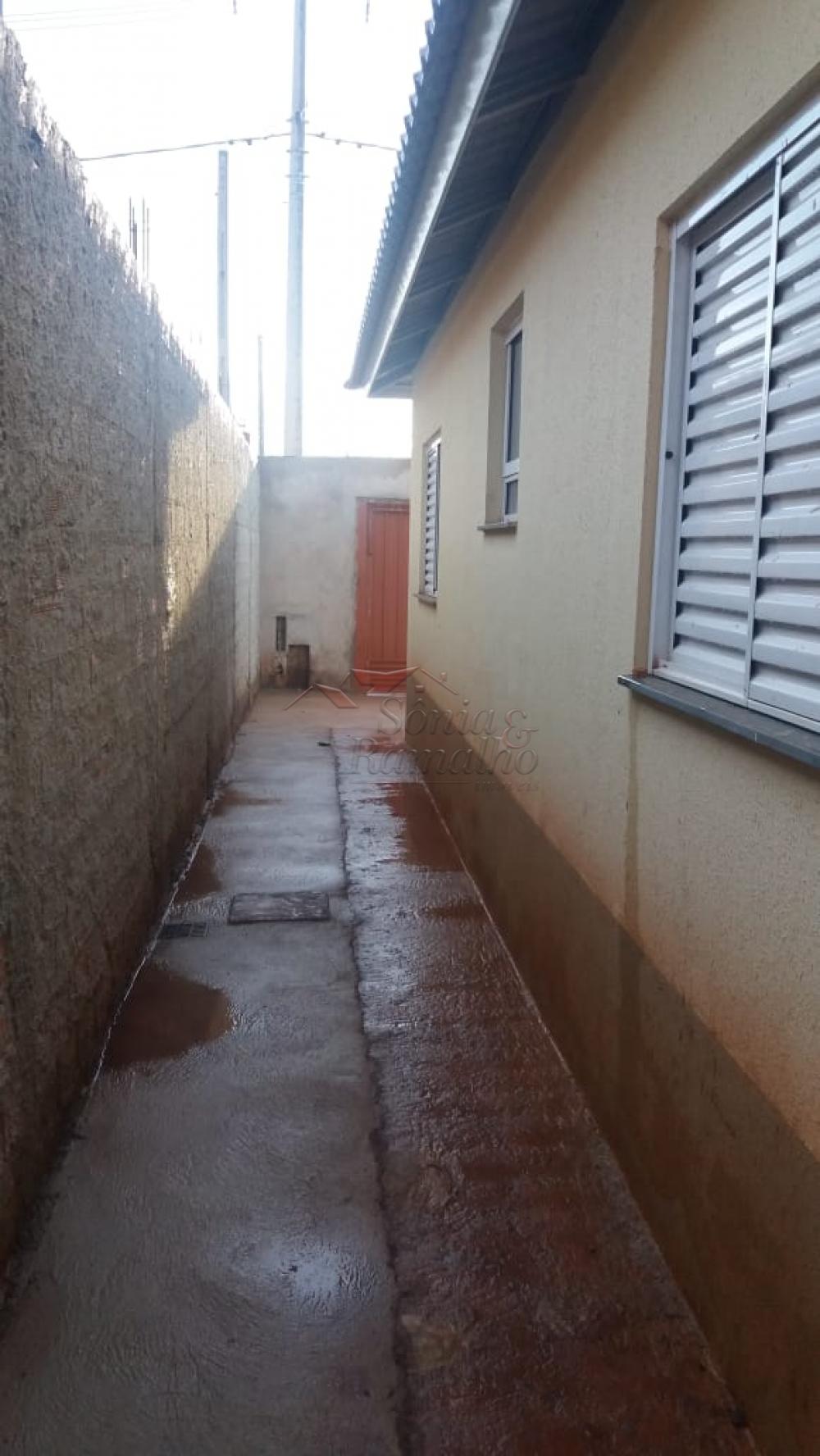 Alugar Casas Residenciais / Padrão em Ribeirão Preto R$ 950,00 - Foto 15