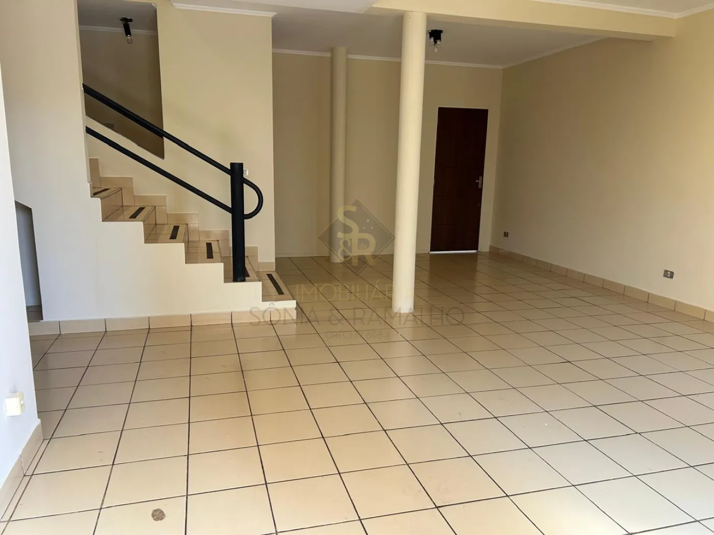 Alugar Casas Residenciais / Padrão em Ribeirão Preto R$ 6.200,00 - Foto 2