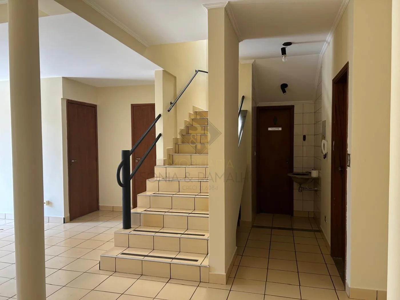 Alugar Casas Residenciais / Padrão em Ribeirão Preto R$ 6.200,00 - Foto 3