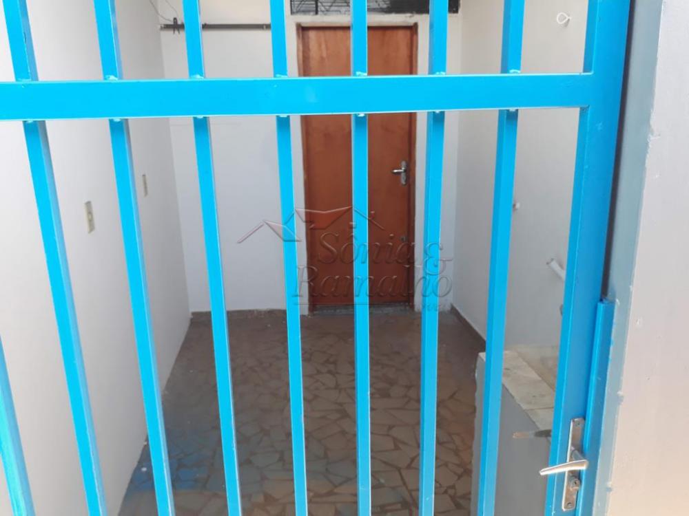 Alugar Casas Residenciais / Padrão em Ribeirão Preto R$ 750,00 - Foto 8