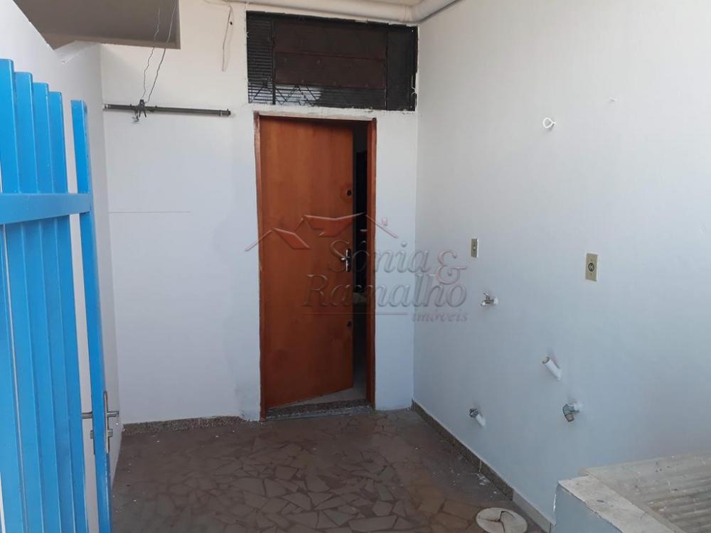 Alugar Casas Residenciais / Padrão em Ribeirão Preto R$ 750,00 - Foto 9