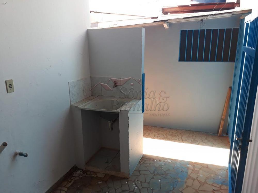Alugar Casas Residenciais / Padrão em Ribeirão Preto R$ 750,00 - Foto 10