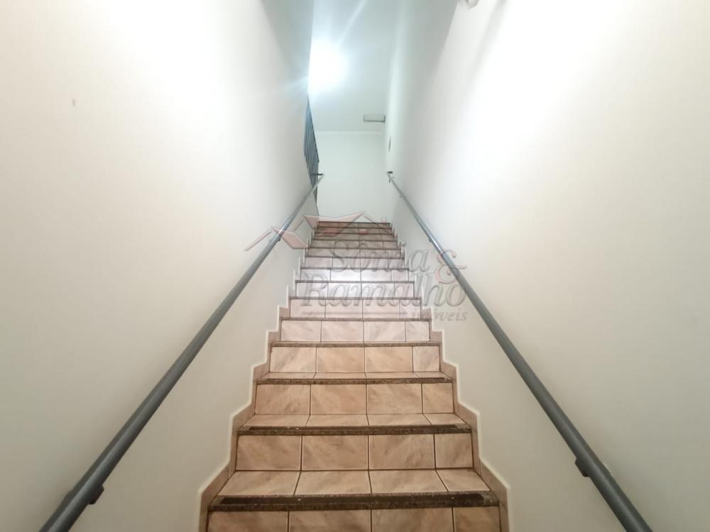 Alugar Apartamentos / Padrão em Ribeirão Preto R$ 1.000,00 - Foto 2