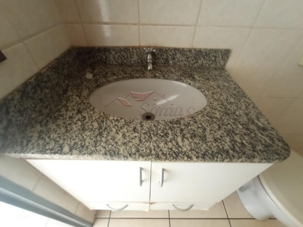 Alugar Apartamentos / Padrão em Ribeirão Preto R$ 1.000,00 - Foto 15