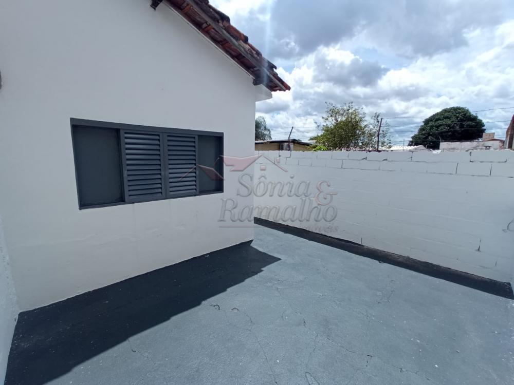 Alugar Casas Residenciais / Padrão em Ribeirão Preto R$ 1.000,00 - Foto 32