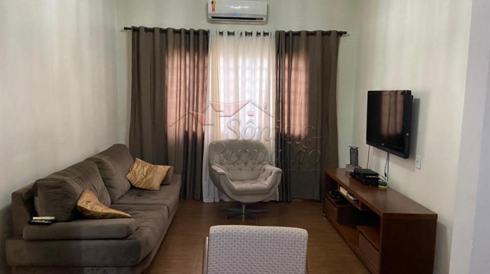Comprar Casas / Padrão em Ribeirão Preto R$ 690.000,00 - Foto 1