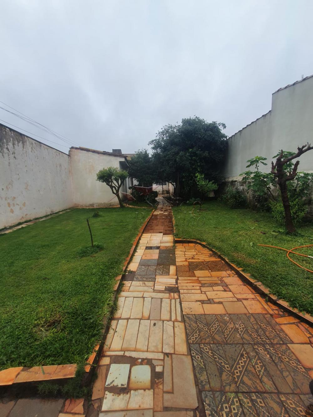 Comprar Casas / Padrão em Ribeirão Preto R$ 205.000,00 - Foto 1