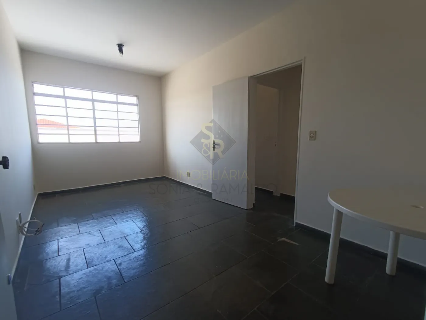 Alugar Apartamentos / Padrão em Ribeirão Preto R$ 800,00 - Foto 5