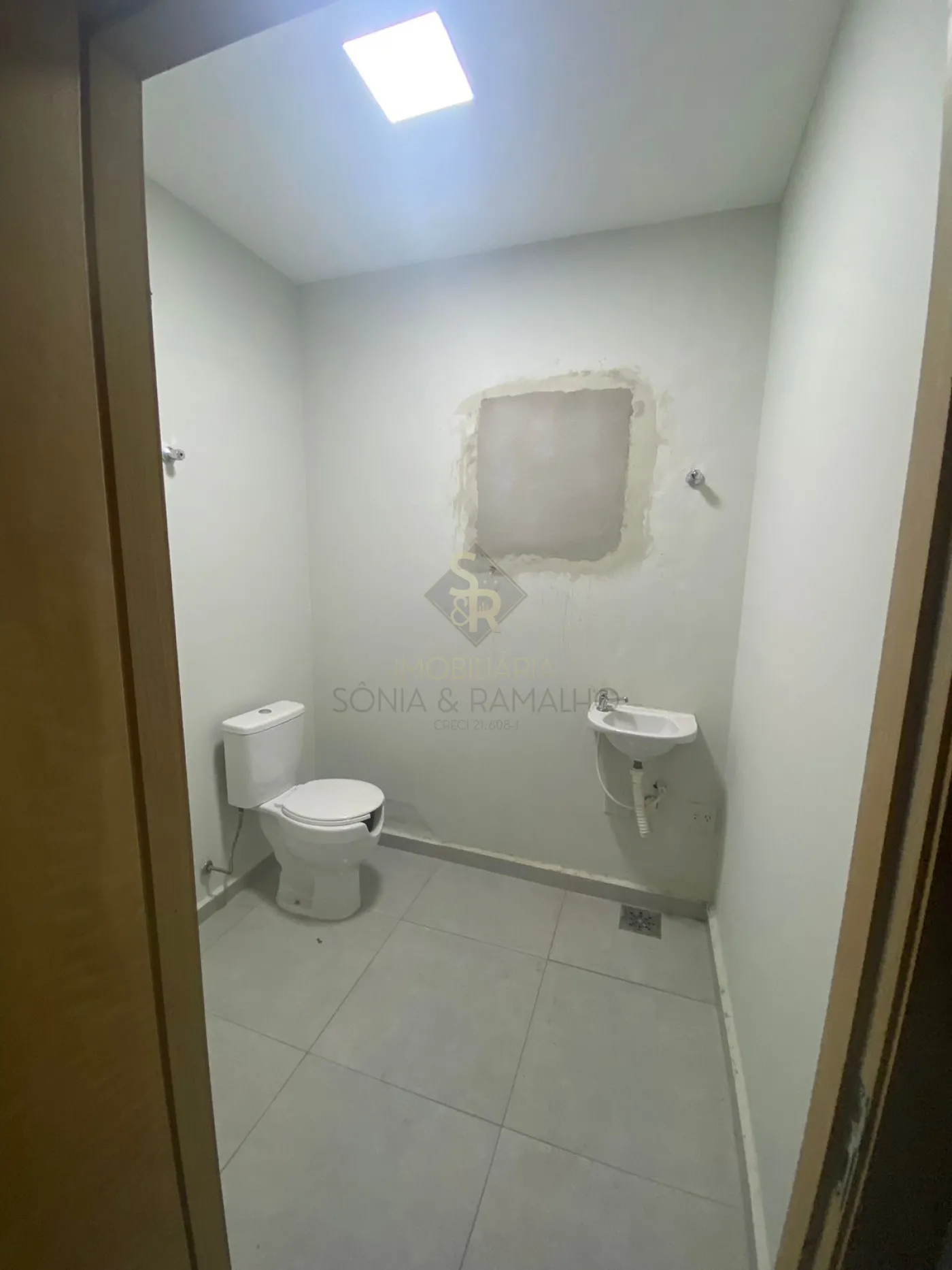 Alugar Imóveis Comerciais / Salão Comercial em Ribeirão Preto R$ 4.650,00 - Foto 4