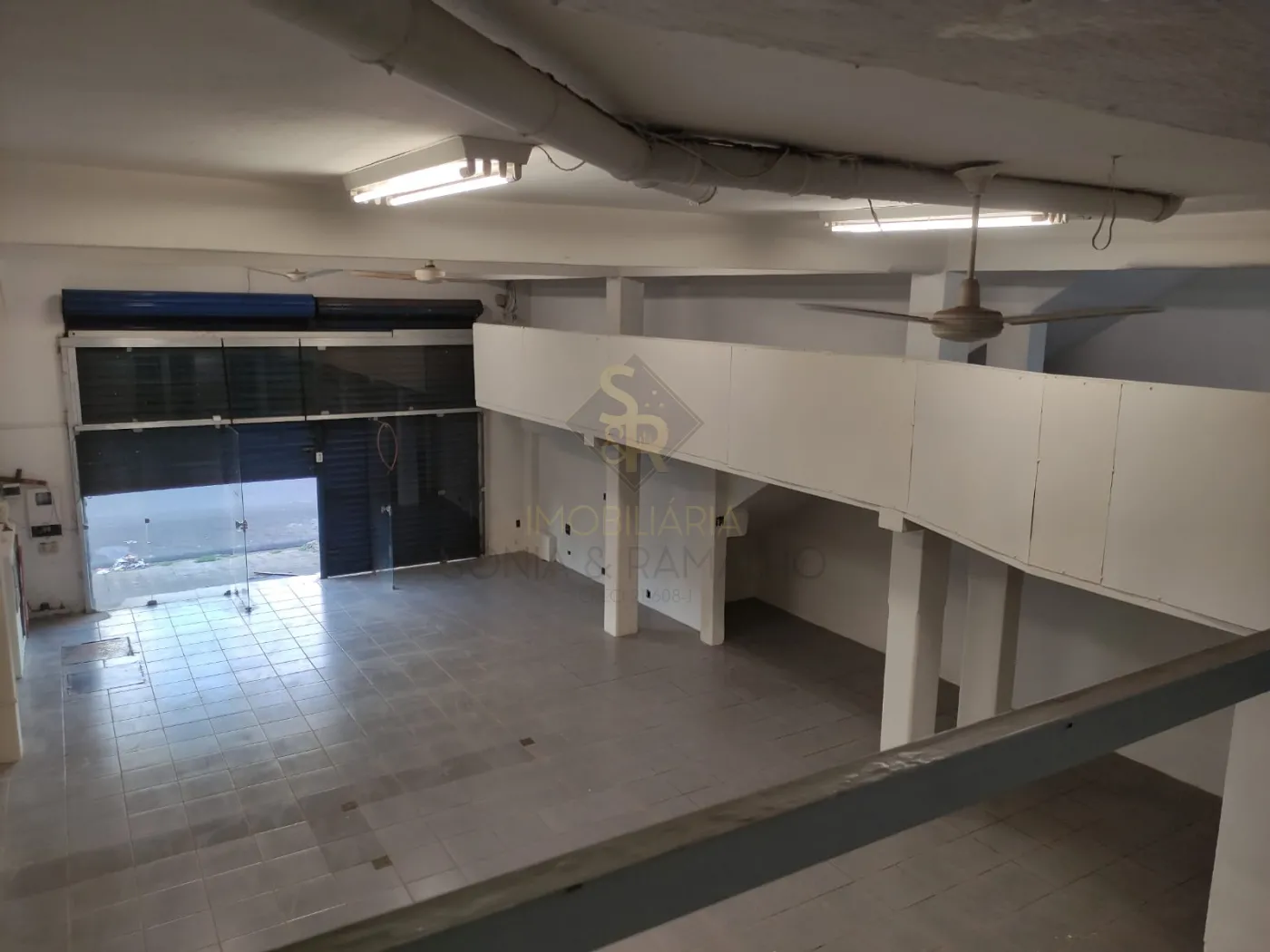 Alugar Imóveis Comerciais / Salão Comercial em Ribeirão Preto R$ 2.500,00 - Foto 1