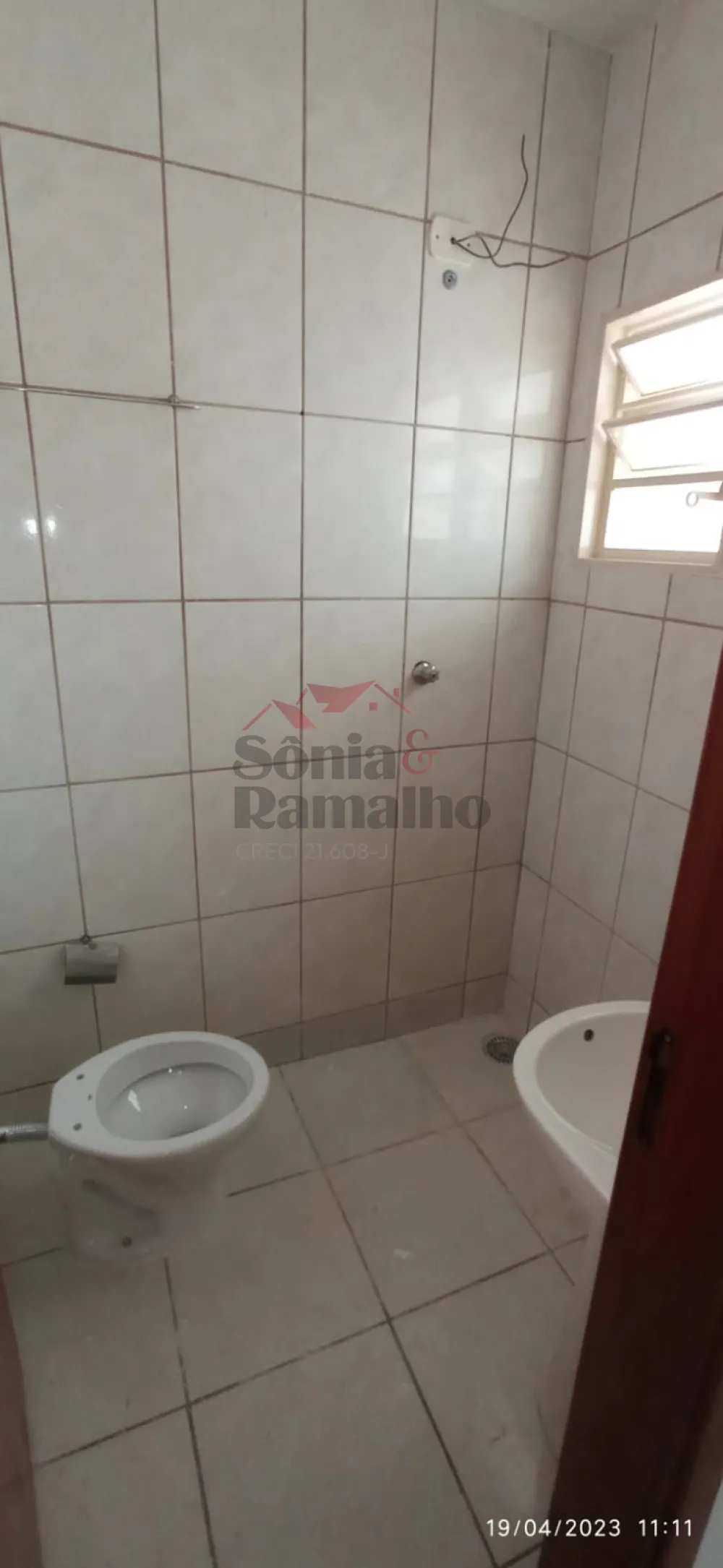 Alugar Casas Residenciais / Padrão em Ribeirão Preto R$ 900,00 - Foto 13