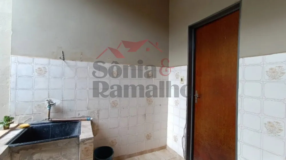 Alugar Casas Residenciais / Padrão em Ribeirão Preto R$ 1.000,00 - Foto 10