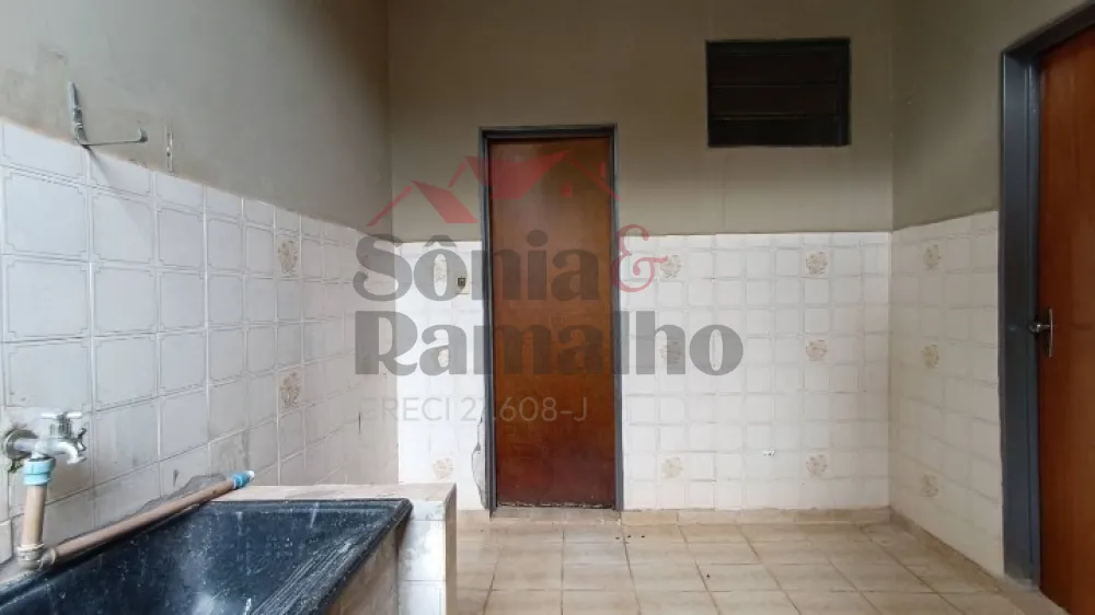 Alugar Casas Residenciais / Padrão em Ribeirão Preto R$ 1.000,00 - Foto 11