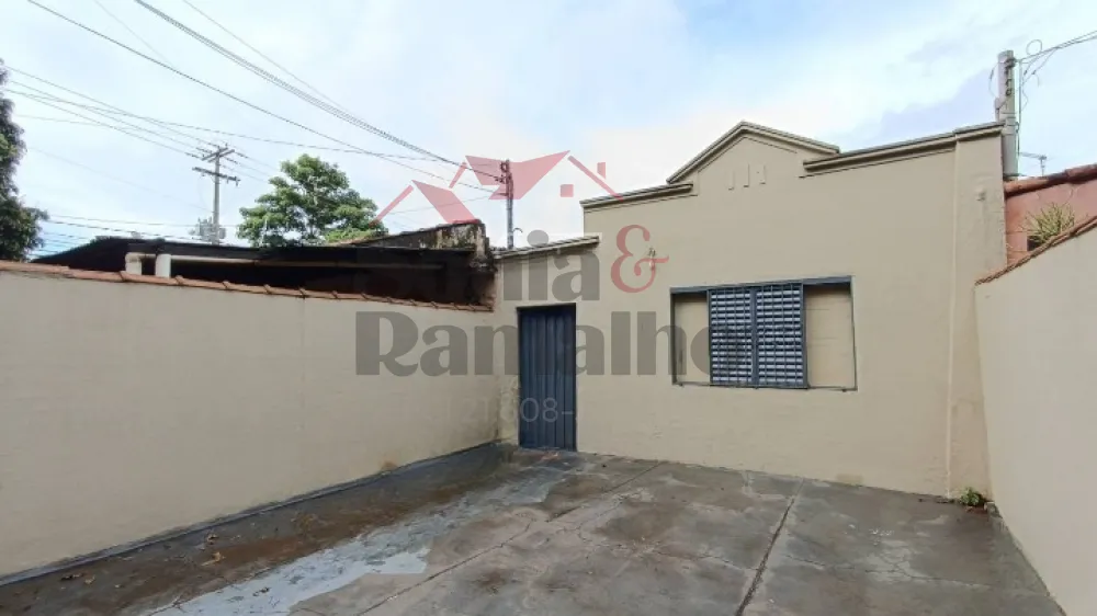 Alugar Casas Residenciais / Padrão em Ribeirão Preto R$ 1.000,00 - Foto 14