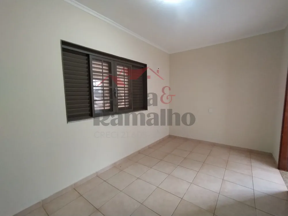 Alugar Casas / Padrão em Ribeirão Preto R$ 3.800,00 - Foto 12