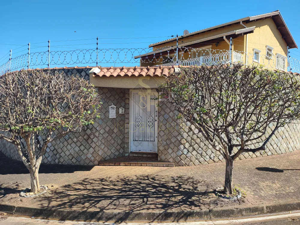 Comprar Casas Residenciais / Padrão em Jardinópolis R$ 1.000.000,00 - Foto 1