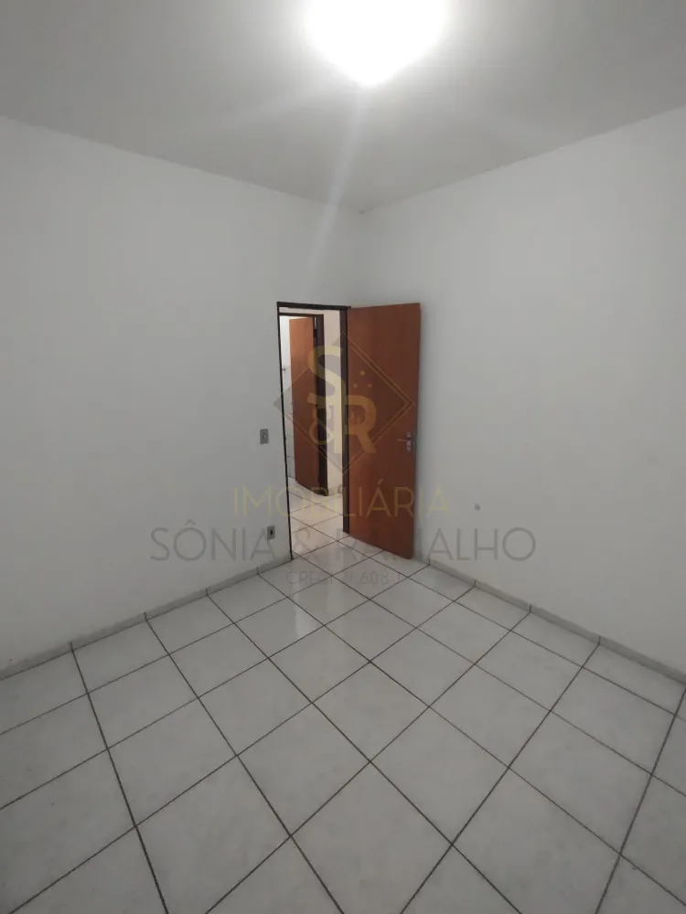 Comprar Casas Residenciais / Padrão em Jardinópolis R$ 170.000,00 - Foto 3