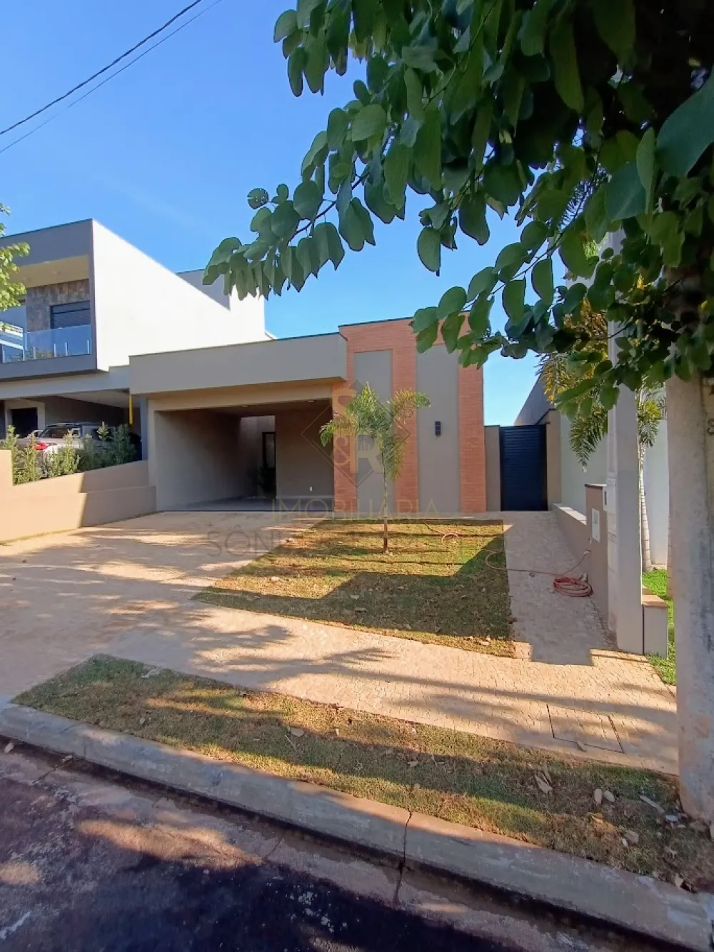 Comprar Casas Residenciais / Condomínio em Ribeirão Preto R$ 1.050.000,00 - Foto 1