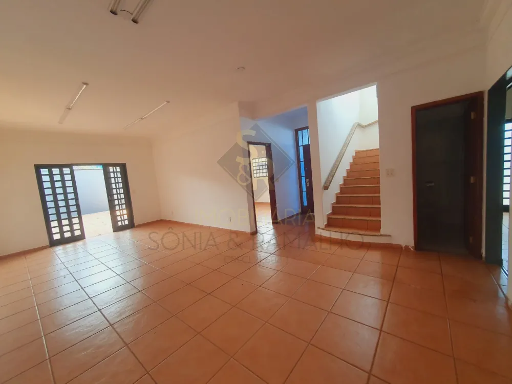 Alugar Casas Residenciais / Padrão em Ribeirão Preto R$ 4.500,00 - Foto 2