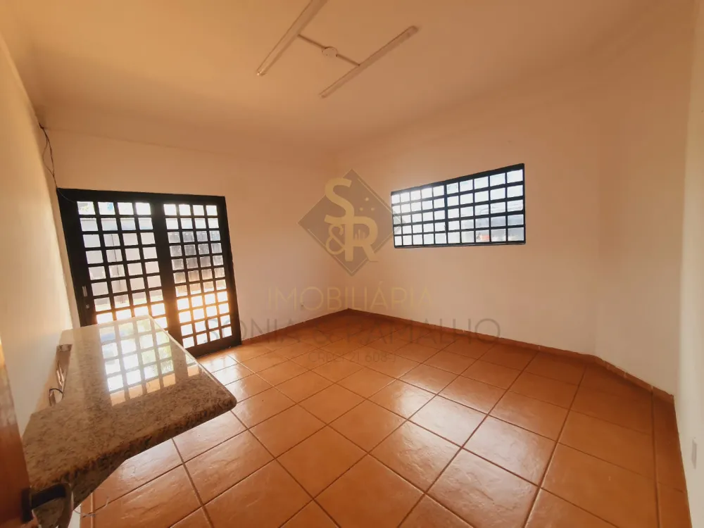 Alugar Casas Residenciais / Padrão em Ribeirão Preto R$ 4.500,00 - Foto 3