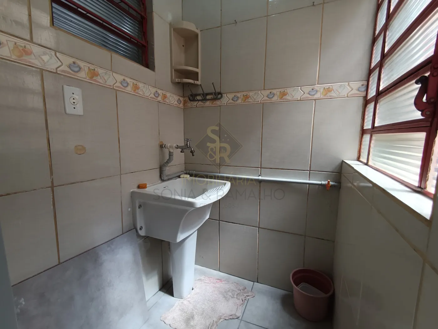 Alugar Apartamentos / Padrão em Ribeirão Preto R$ 1.050,00 - Foto 17