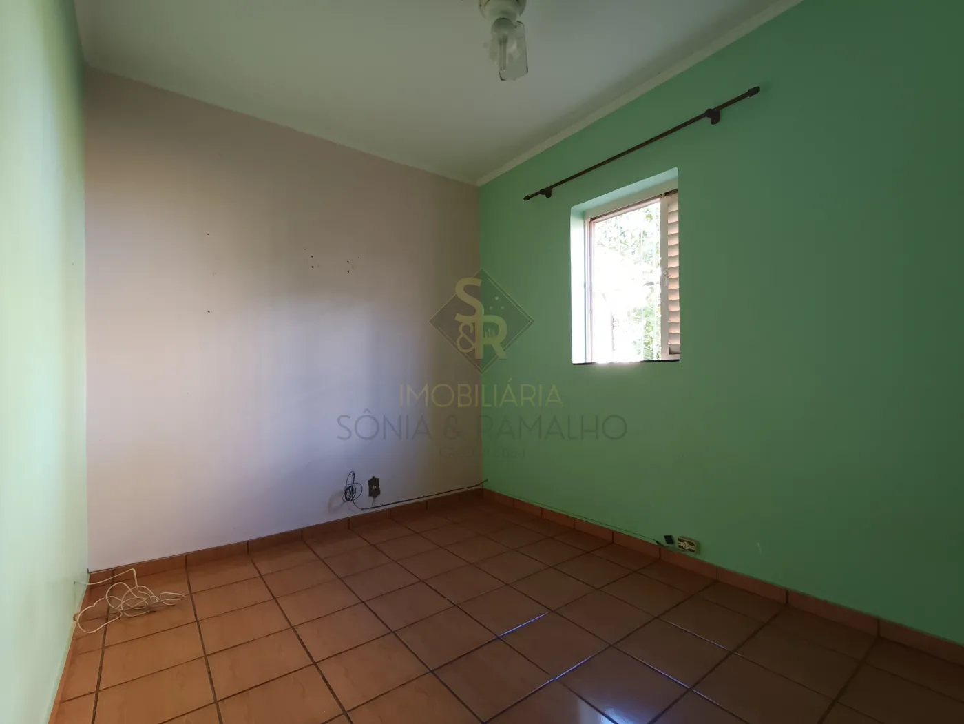 Alugar Apartamentos / Padrão em Ribeirão Preto R$ 1.450,00 - Foto 3