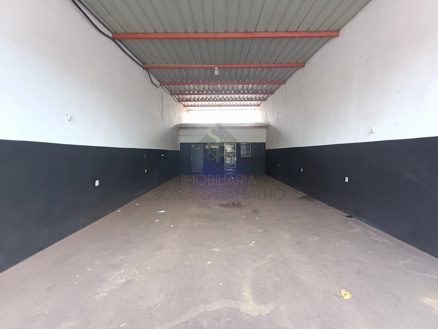 Alugar Imóveis Comerciais / Salão Comercial em Ribeirão Preto R$ 2.000,00 - Foto 1