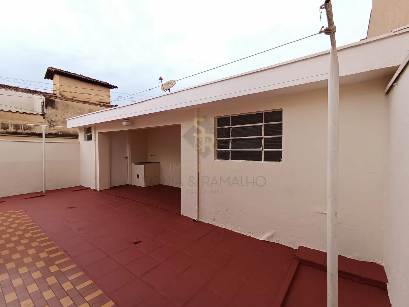 Alugar Casas Residenciais / Padrão em Ribeirão Preto R$ 1.800,00 - Foto 16