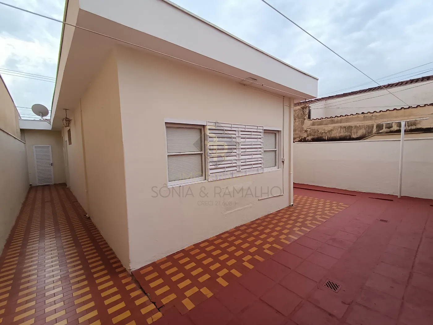 Alugar Casas Residenciais / Padrão em Ribeirão Preto R$ 1.800,00 - Foto 15