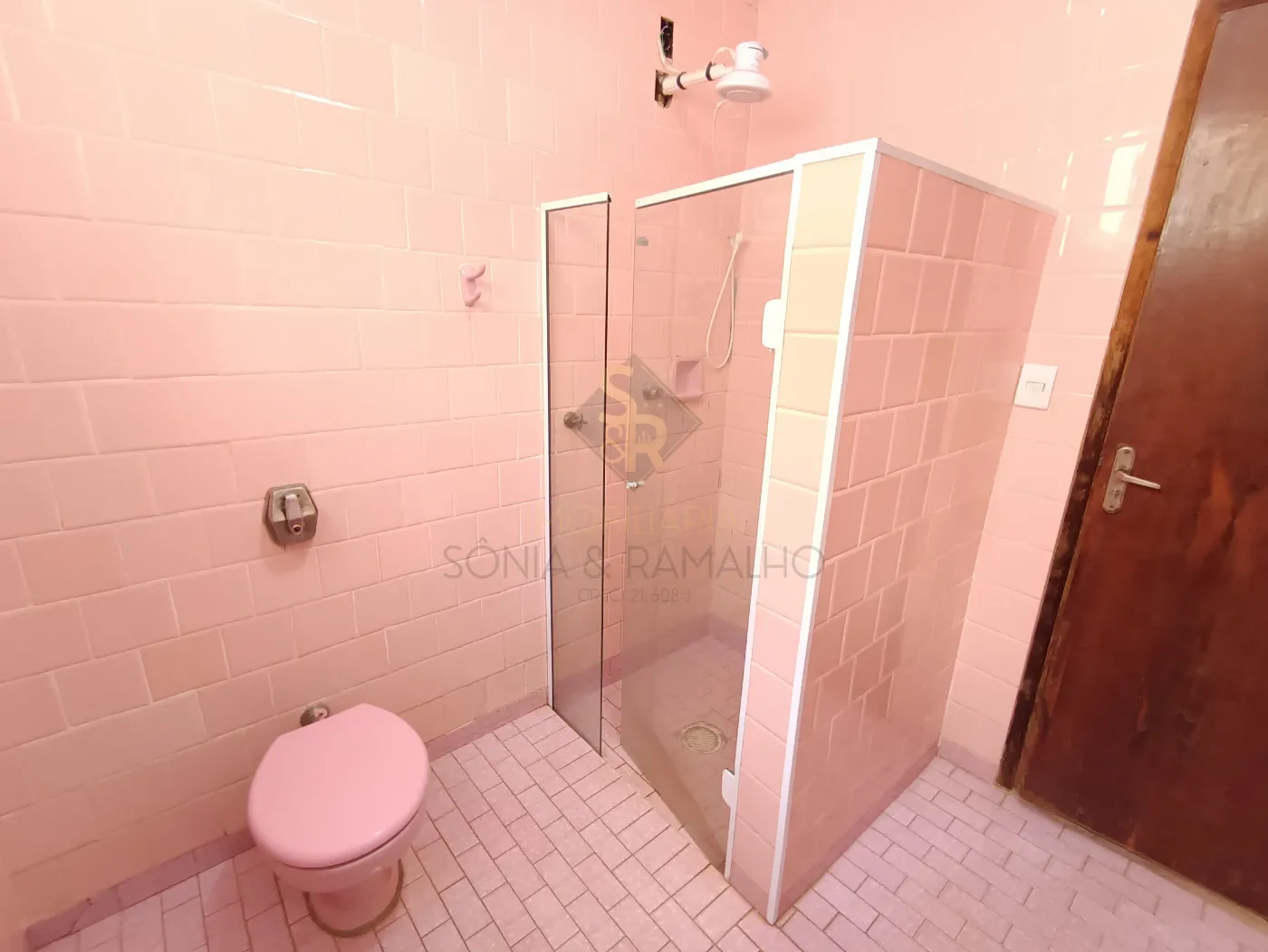 Alugar Casas Residenciais / Padrão em Ribeirão Preto R$ 1.800,00 - Foto 13