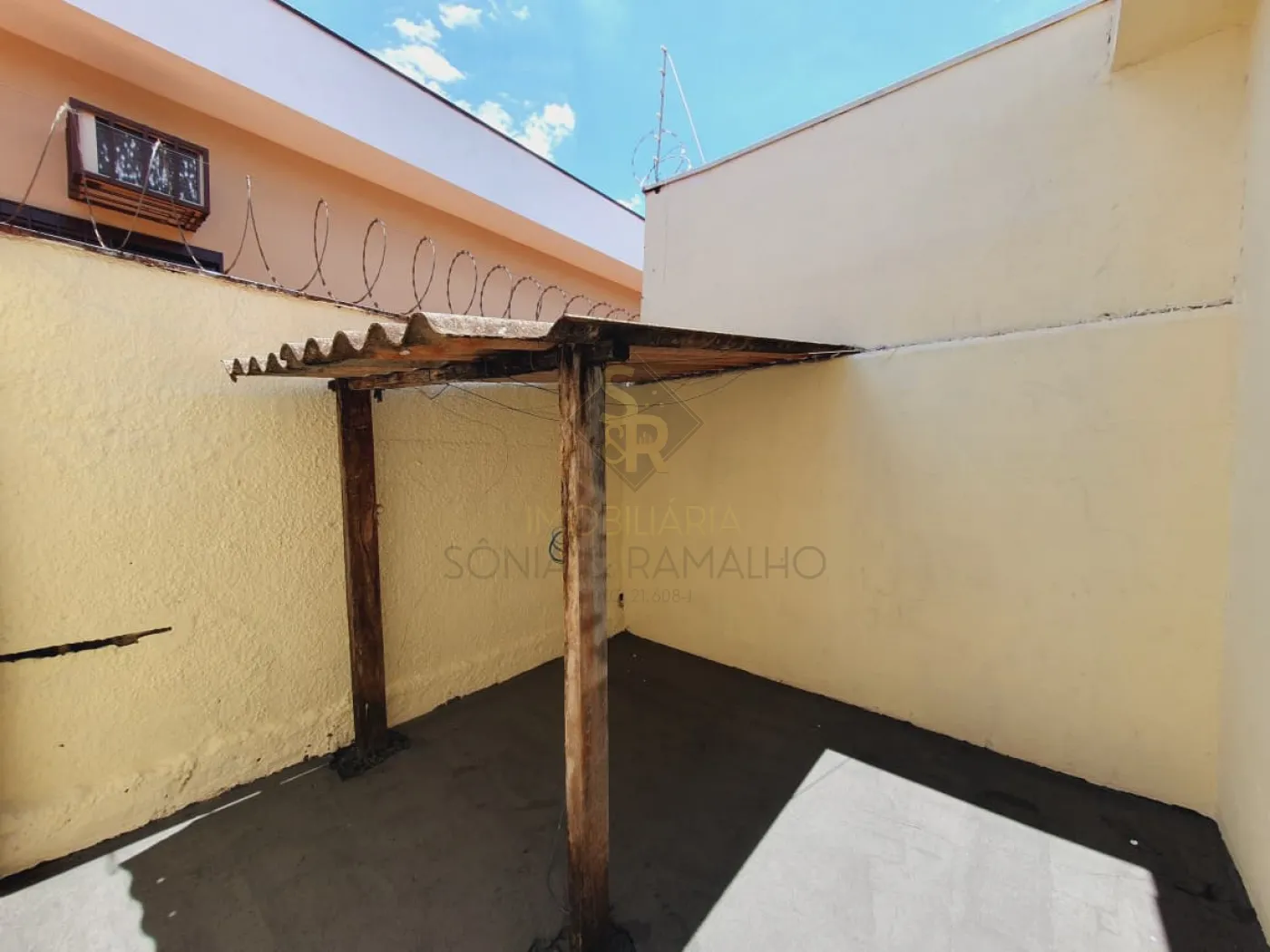 Alugar Casas Residenciais / Padrão em Ribeirão Preto R$ 800,00 - Foto 13