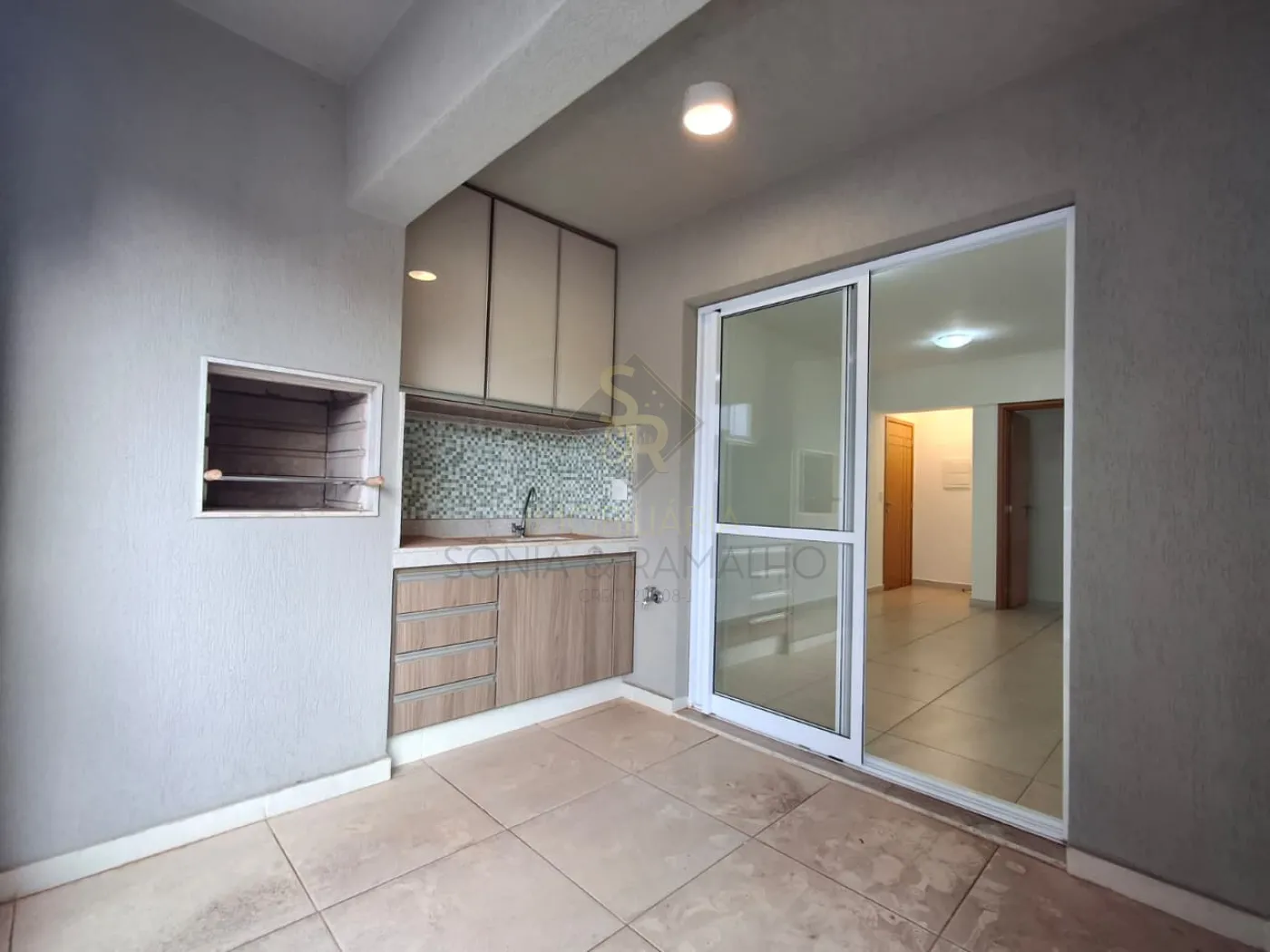 Alugar Apartamentos / Padrão em Ribeirão Preto R$ 3.900,00 - Foto 1