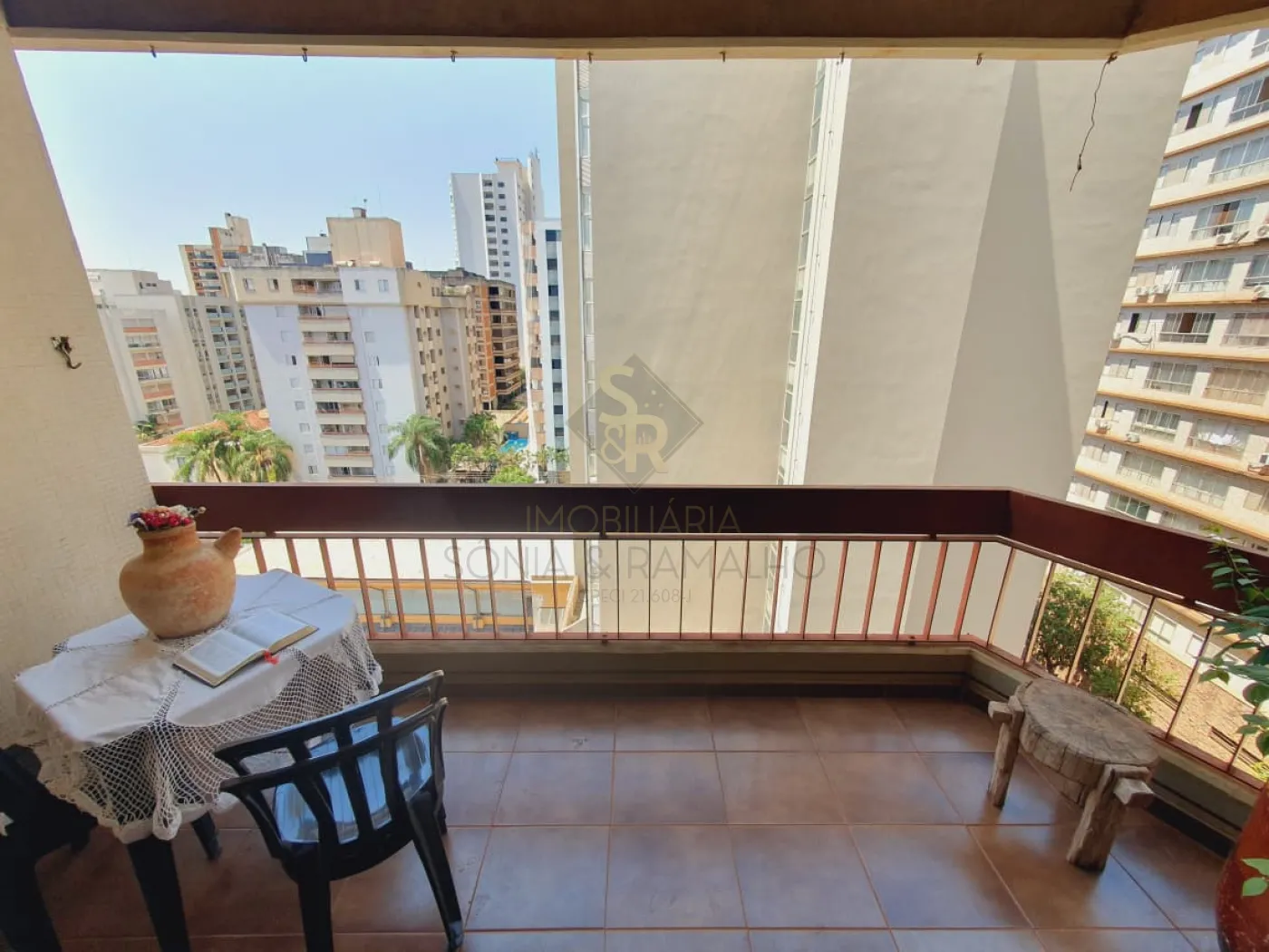 Alugar Apartamentos / Padrão em Ribeirão Preto R$ 1.300,00 - Foto 5