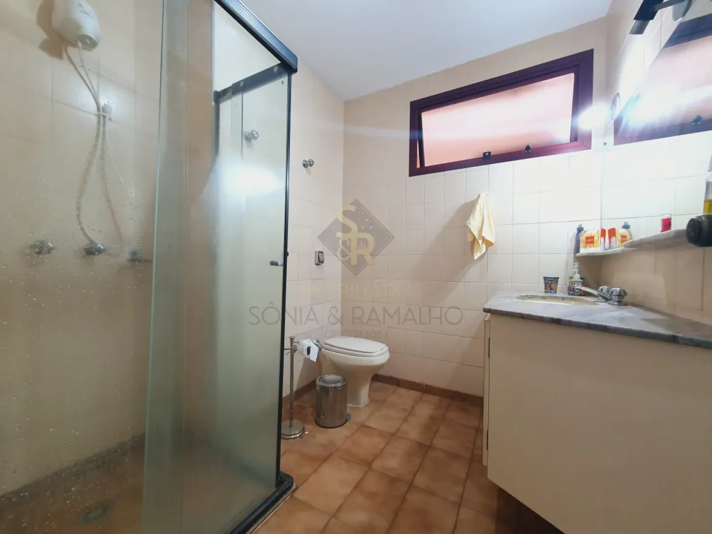 Alugar Apartamentos / Padrão em Ribeirão Preto R$ 1.300,00 - Foto 18