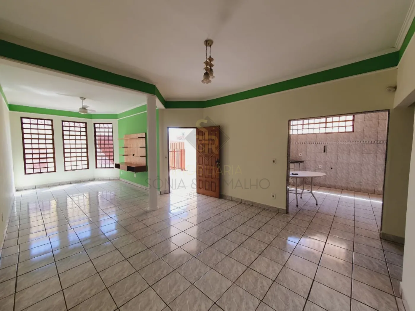 Alugar Casas Residenciais / Padrão em Ribeirão Preto R$ 3.100,00 - Foto 3