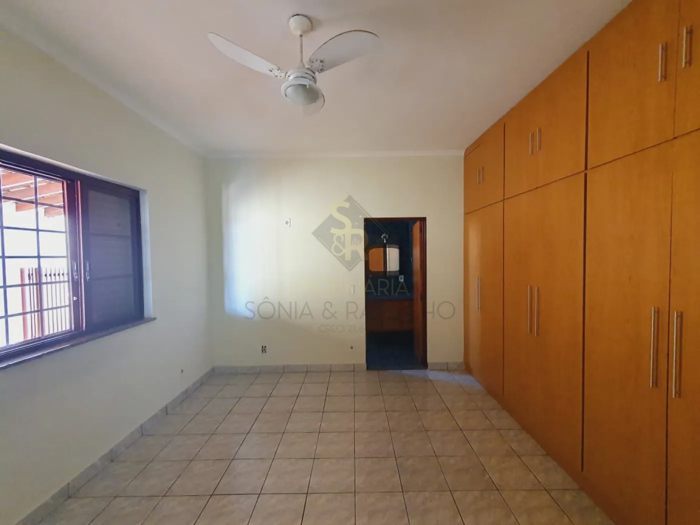 Alugar Casas Residenciais / Padrão em Ribeirão Preto R$ 3.100,00 - Foto 16