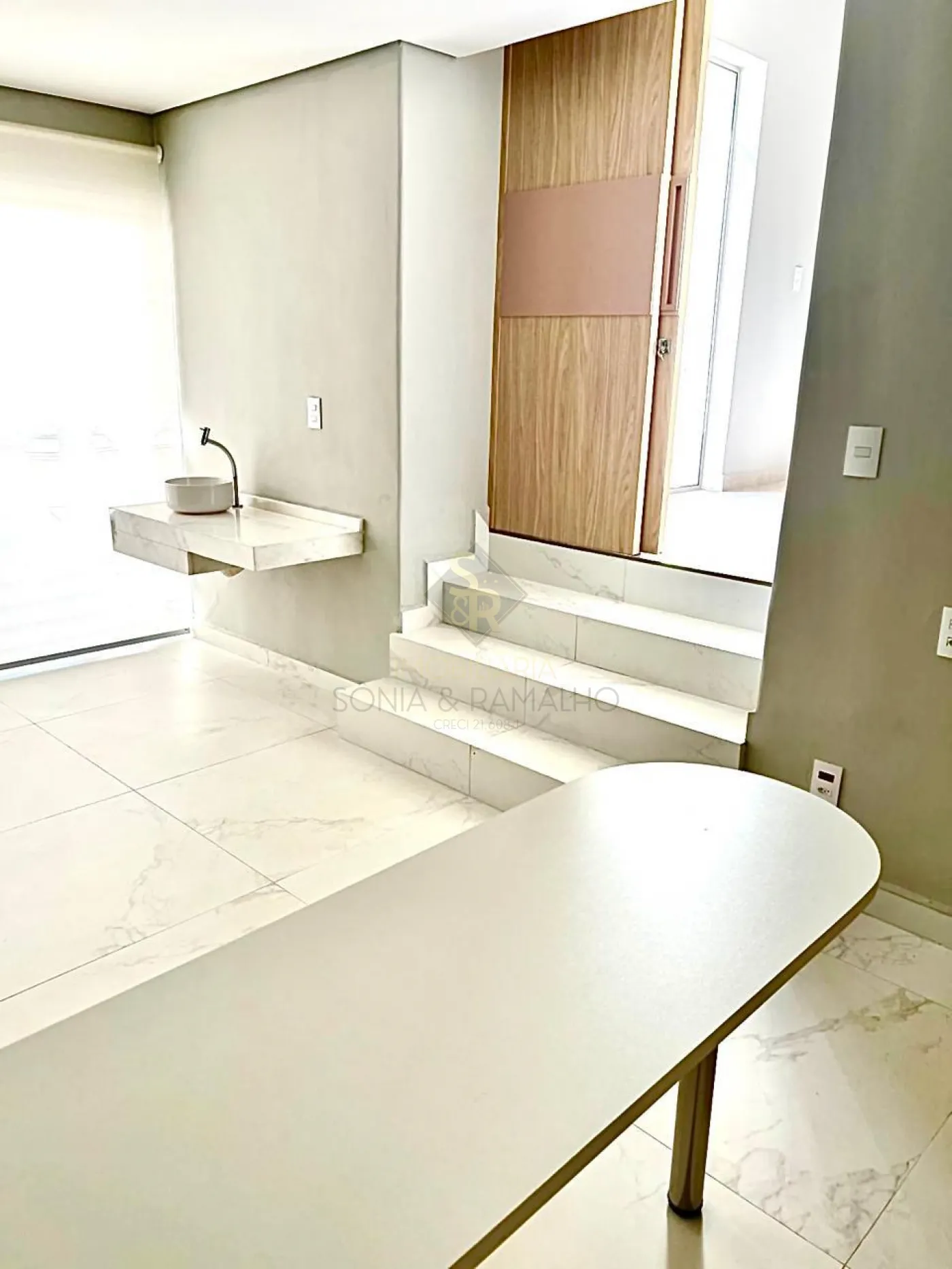 Alugar Imóveis Comerciais / Casa Comercial em Ribeirão Preto R$ 6.500,00 - Foto 4
