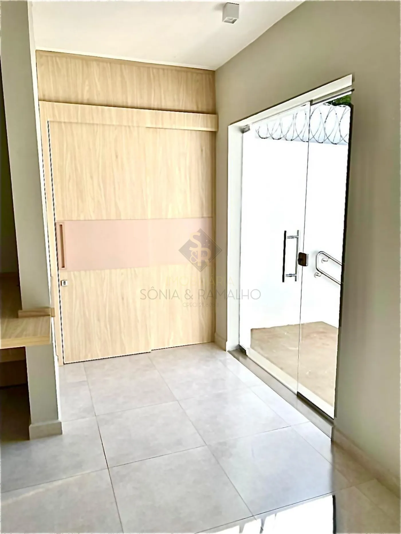 Alugar Imóveis Comerciais / Casa Comercial em Ribeirão Preto R$ 6.500,00 - Foto 2