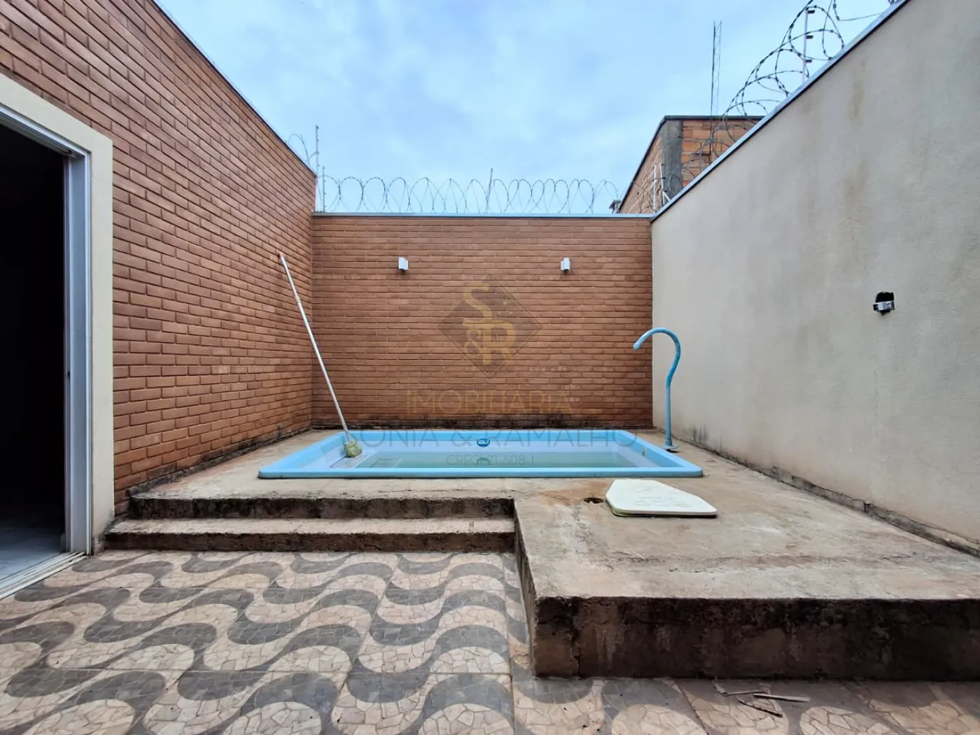 Alugar Casas Residenciais / Padrão em Ribeirão Preto R$ 1.600,00 - Foto 13