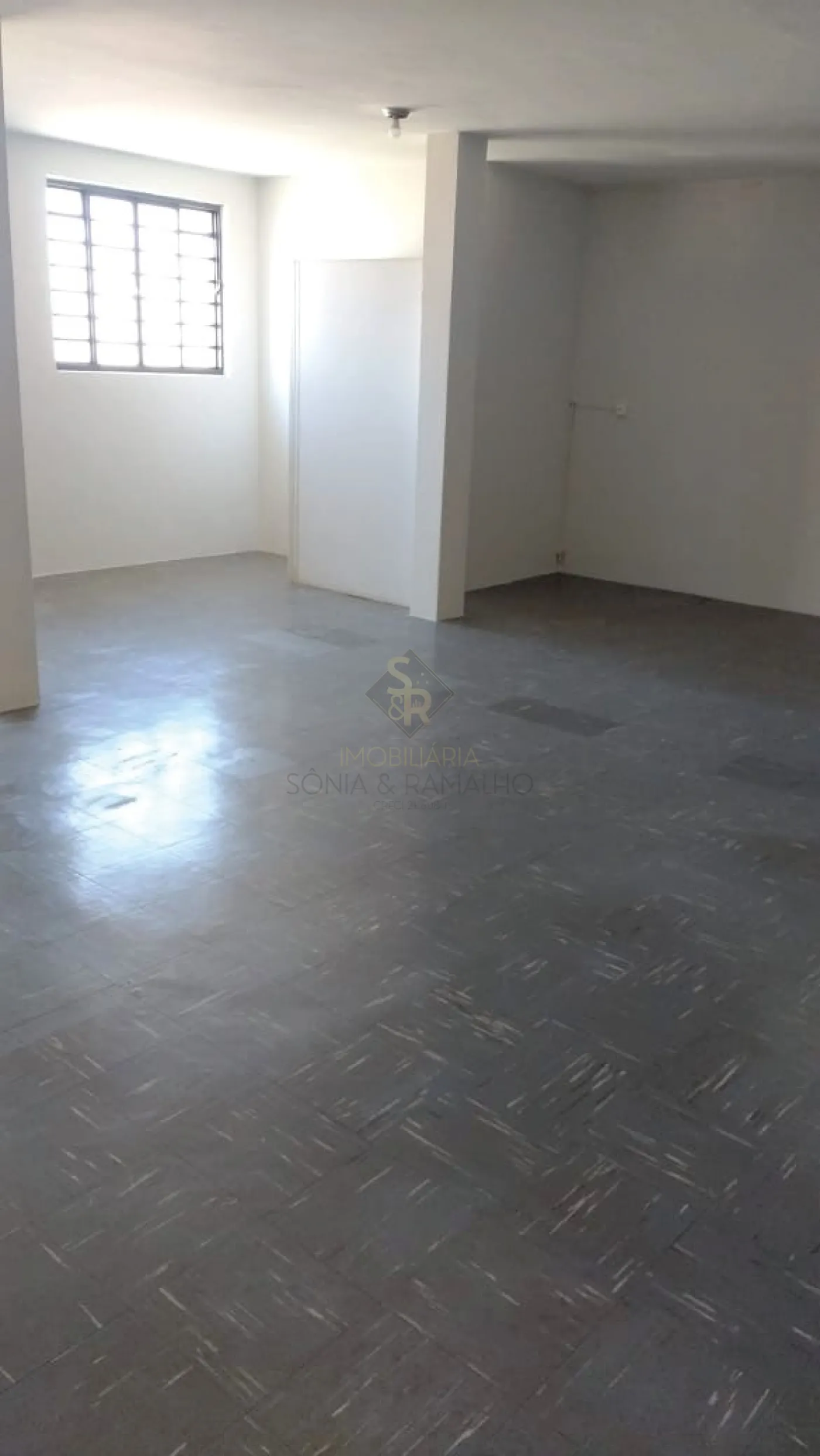 Alugar Imóveis Comerciais / Sala Comercial em Ribeirão Preto R$ 1.500,00 - Foto 4