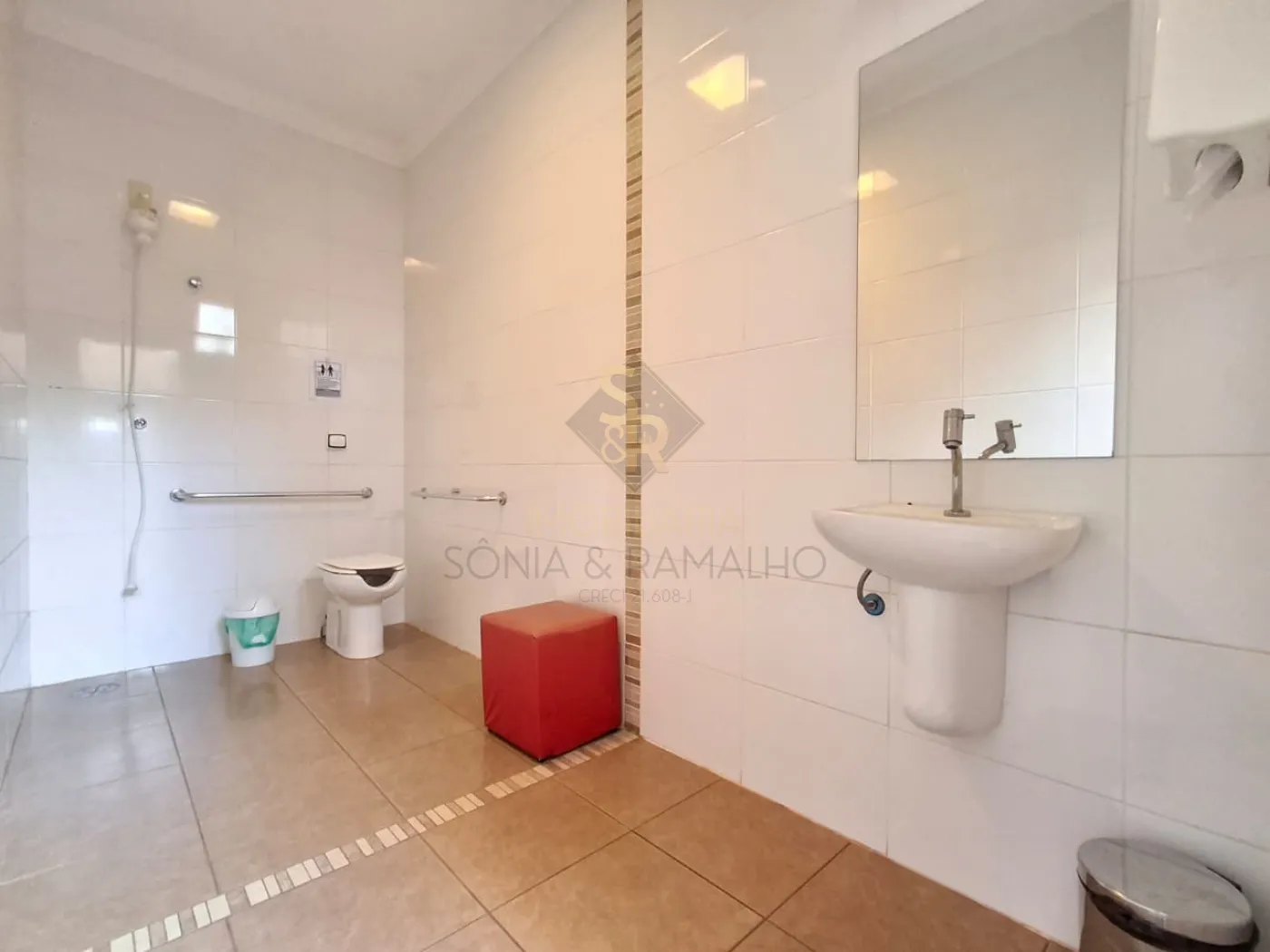 Alugar Imóveis Comerciais / Sala Comercial em Ribeirão Preto R$ 600,00 - Foto 3