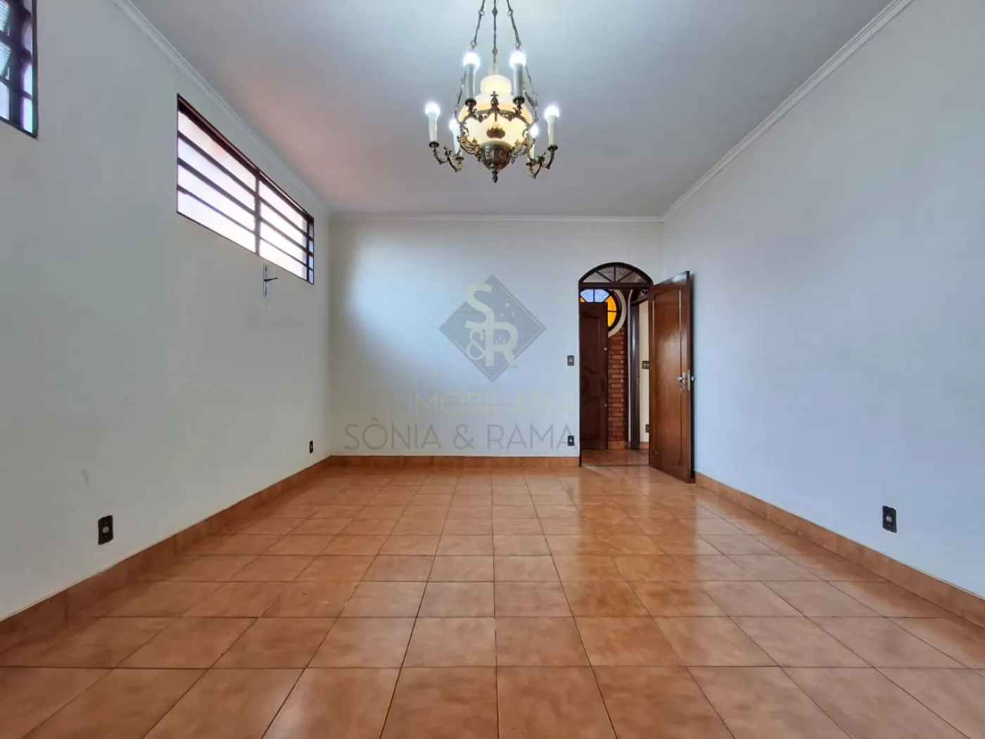 Alugar Casas Residenciais / Padrão em Ribeirão Preto R$ 5.700,00 - Foto 4