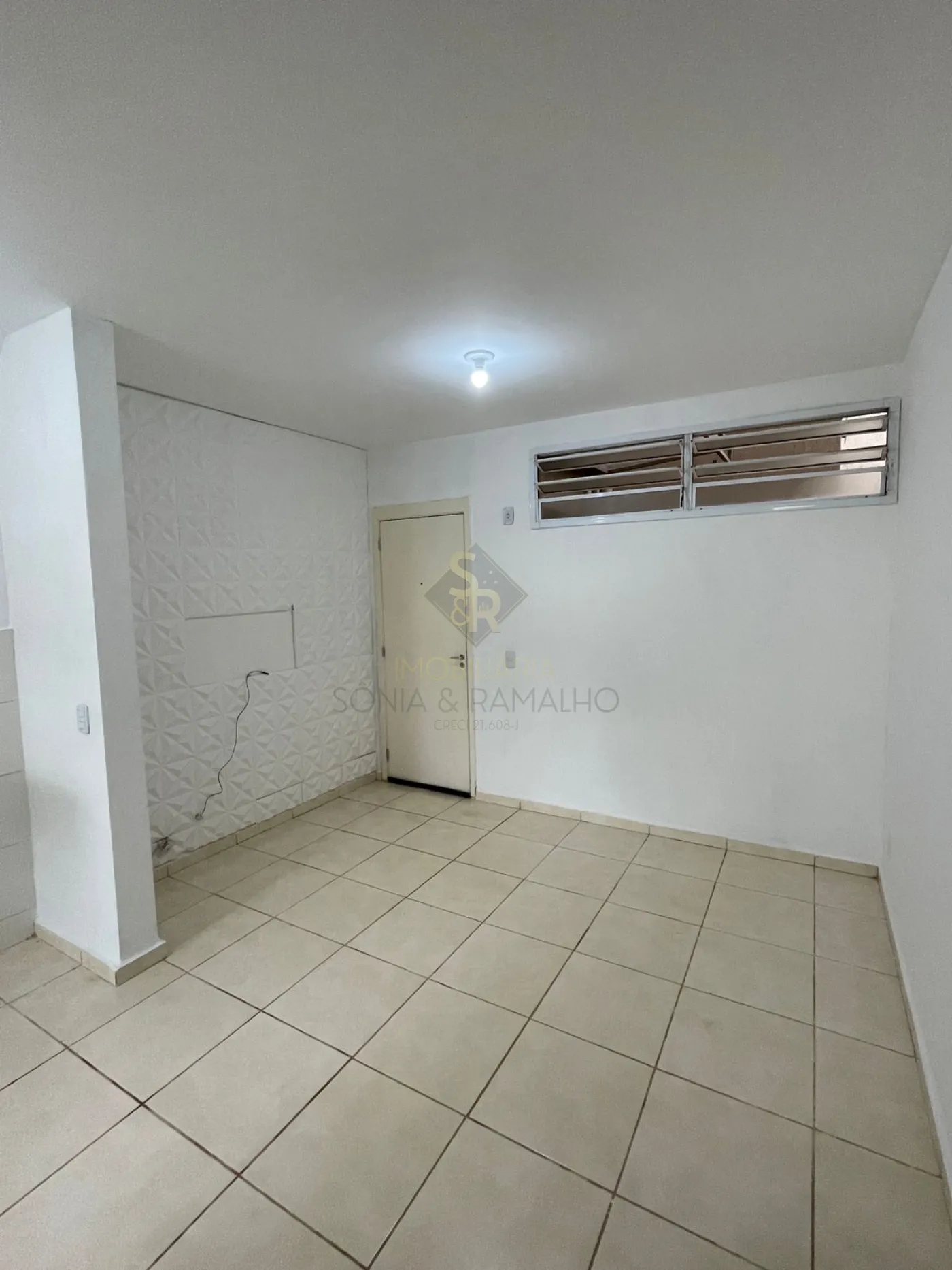 Comprar Apartamentos / Padrão em Ribeirão Preto R$ 129.000,00 - Foto 1