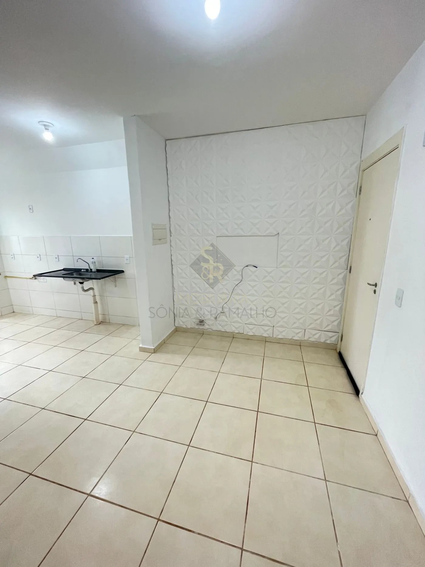 Comprar Apartamentos / Padrão em Ribeirão Preto R$ 129.000,00 - Foto 3