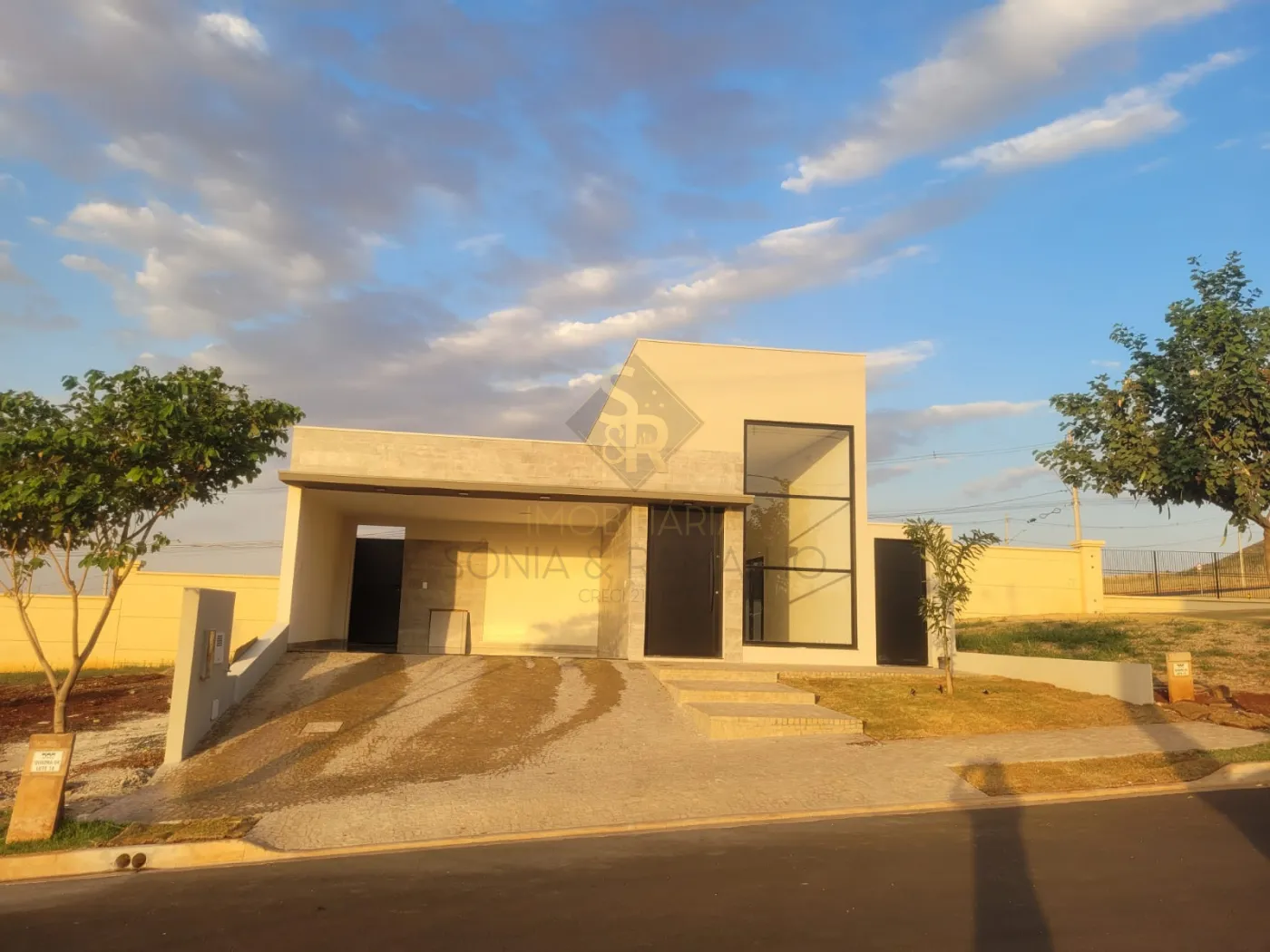 Comprar Casas Residenciais / Condomínio em Ribeirão Preto R$ 1.465.000,00 - Foto 1