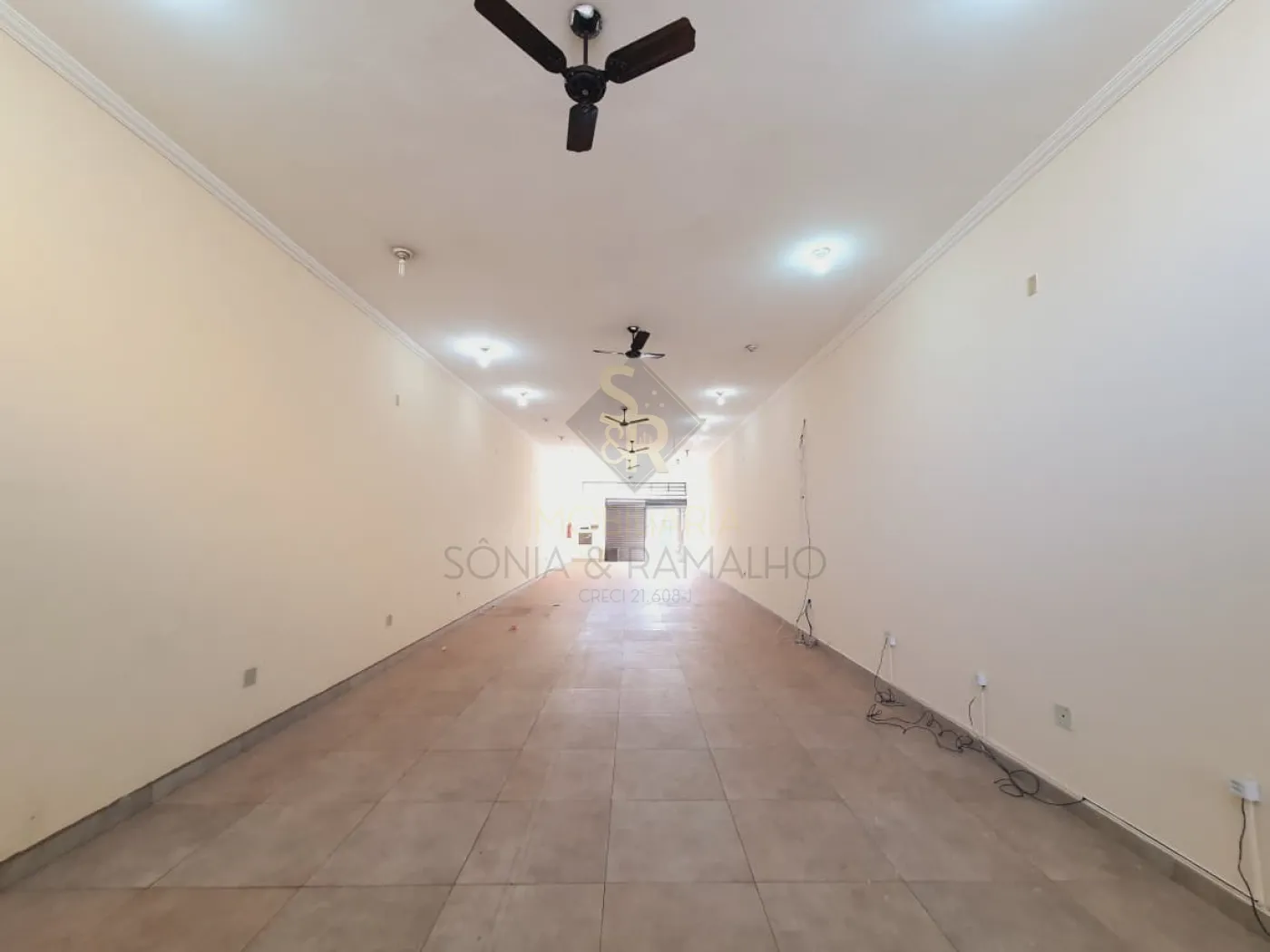 Alugar Imóveis Comerciais / Salão Comercial em Ribeirão Preto R$ 3.000,00 - Foto 4